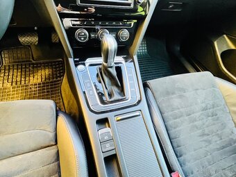 VOLKSWAGEN PASSAT 2.0 TDI 140 kW DSG NAJETO JEN 55 TIS KM - 10