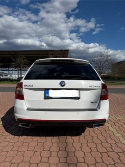 ŠKODA OCTAVIA RS 2.0 TDi 135kw DPH - 10