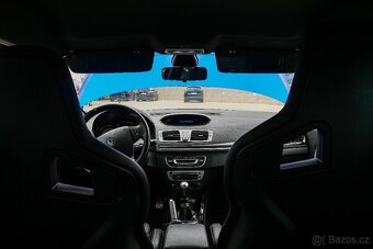 Renault Megane RS 265 - 10