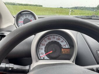 Peugeot 107 - 10