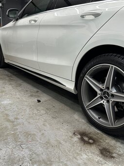 Mercedes Benz C250 4matic 150kw model 2015 - 10