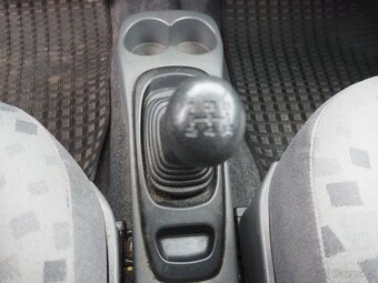 Opel Agila 1.2 KLIMATIZACE - 10