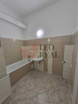 Pronájem bytu 3kk - 10