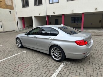 BMW 5 F10 520D 133 tisice najeto - 10