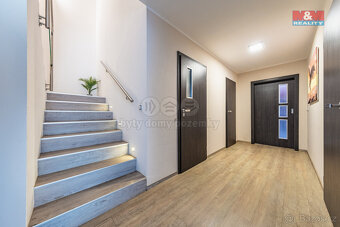 Prodej rodinného domu, 220 m², Horoušany, ul. Diamantová - 10