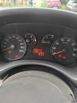 Fiat Punto 1.3 JTD, čti popis - 10