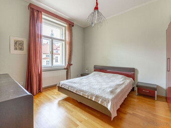 Prodej luxusního bytu 3+1 128 m2 v Praze 1, Masarykovo nábře - 10