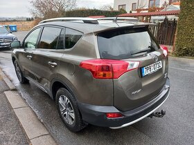 Prodám Toyota RAV4 - 10