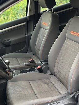Volkswagen Golf V - 10