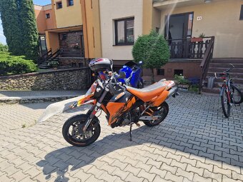 KTM 950 SM r.v.07 - 10