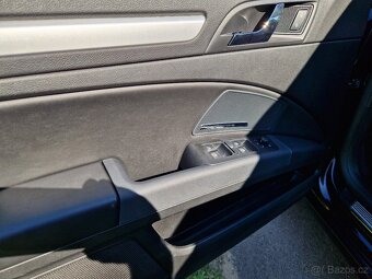 Škoda Superb 2 combi 3,6 i 191 KW 4x4, navi, xenony - 10