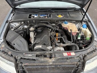 Audi A4 1.9 TDI 96kw 2003 na ND - 10
