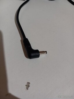 UMAX VisionBook N15R - 10