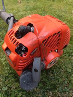 Křovinořez Oleo-Mac 725 T - 10