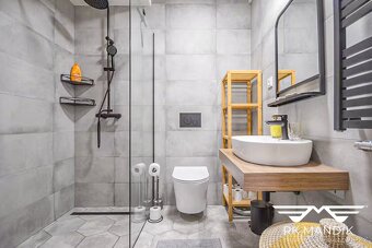 Prodej byty 2+kk, 42 m² - Praha - Karlín, ev.č. 717 - 10