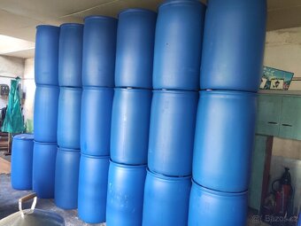 Prodám sudy,kanystry obsah 50l,60l a 220l - 10