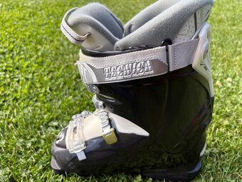 Dámský lyžařský komplet Elan Black Perla – limitovaná edice - 10