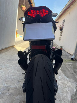 Kawasaki Z1000 Black Edition - 10