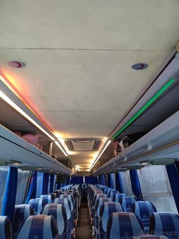 MERCEDES TRAVEGO 17shd - 10
