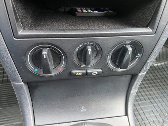 Škoda Octavia 1.6 MPi LPG,Tempomat,Klima,Tažné - 10