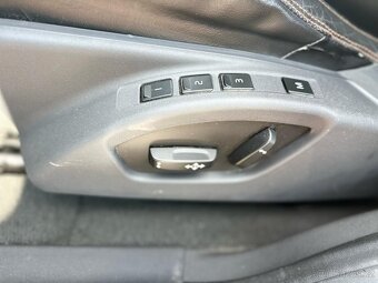 Volvo XC60 2.0D, Automat, 2011 - 10