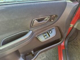 Suzuki IGNIS 1,3i 2006 69kW - DILY z vozu KRASNY - 10
