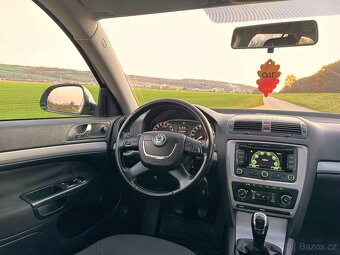 Škoda Octavia 2012 1.6TDI 77kW Elegance Navigace Vyhrev - 10