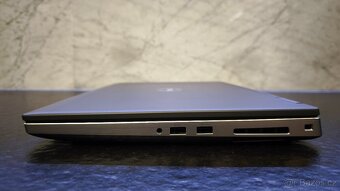 profi DELL Precision 7540 s Xeonem a nVIDIA RTX3000 - 10