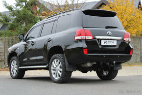 Toyota Land Cruiser 200 4.5 D4-D Luxury / 210 kW / Tažné - 10