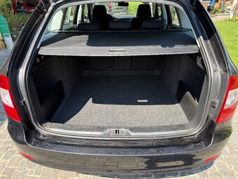 ŠKODA SUPERB KOMBI 2013 2.0TDI AMBITION - FACELIFT - 10
