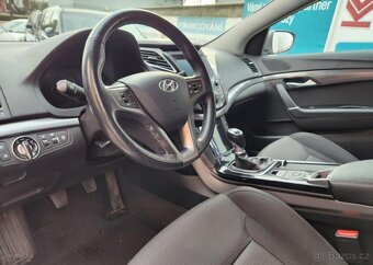 Hyundai i40 1.6-NOVÝ MODEL-NAVI-TAŽNÉ 1.8T - 10