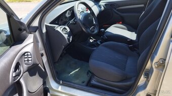 Ford Focus 1.8 TDCi 2002 - 10