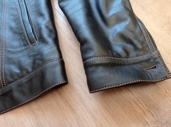 Kožená bunda z jehnětiny - M - jako nová - 10