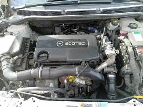 Opel Astra 1.7 CDTI Combi, 2011, 81kW, Klima, Nový DPF - 10