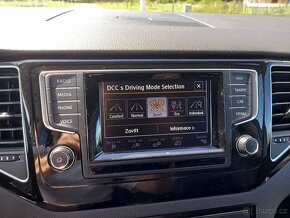 VW-GOLF SPORTSVAN 2,0TDI-150PS-BIXENON-HIGHLINE-NAVI-2015 - 10