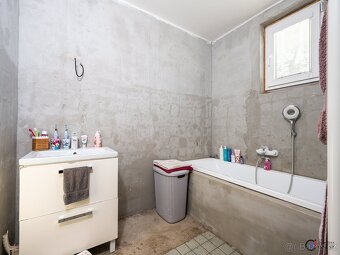 Prodej rodinného domu 90 m2 - Moravany, ev.č. 00566 - 10
