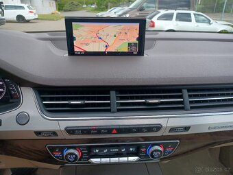 Q7 3.0 TDI V6 200kW q.8AT,ČR,MATRIX,Bose,2x21",7míst - 10