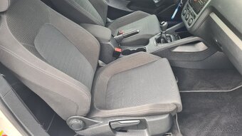 VOLKSWAGEN SCIROCCO - 2,0TSi Sport 147kW R packet Manuál. - 10