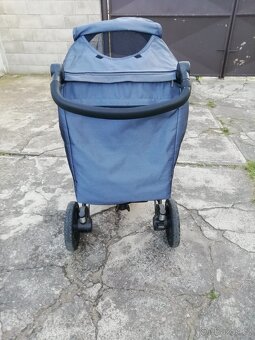 Kočárek Britax - 10