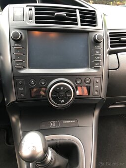 Toyota Verso 1,6 D - 10