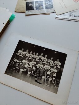 Album články, fotografie, podpisy - 10