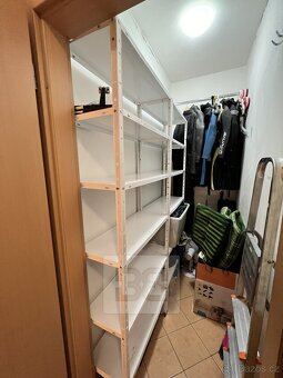 Pronájem bytu 2+kk s balkónem a garážovým stáním, Berlínská - 10