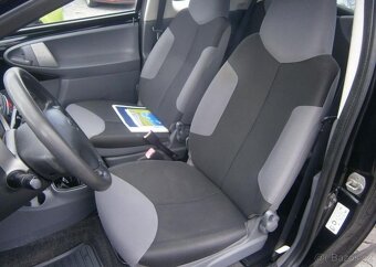 Peugeot 107 1.0i 50kw,CZ,serviska benzín manuál 50 kw - 10