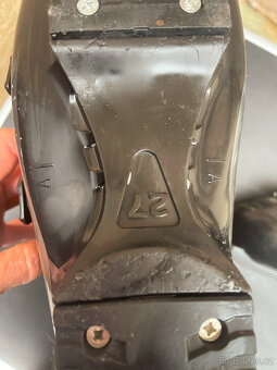 Lyžáky Salomon, vel. 27-27.5 (44), celková délka 317mm - 10