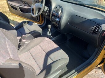 Citroen Saxo 1.1 - 10