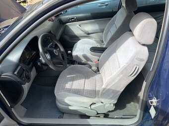 VW Golf IV. - 10