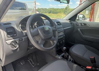 Škoda Yeti 2,0 TDI TAŽNÉ,ROZVODY,SERVISKA nafta manuál 81 kw - 10
