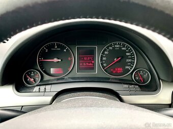 Audi A4 Avant 1.9 TDi - 10