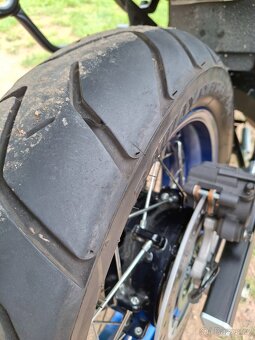 Suzuki DL650 V-Strom XT - 10