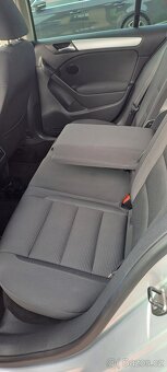 Volkswagen Golf 2.0 TDI 103kW 4MOTION - 10